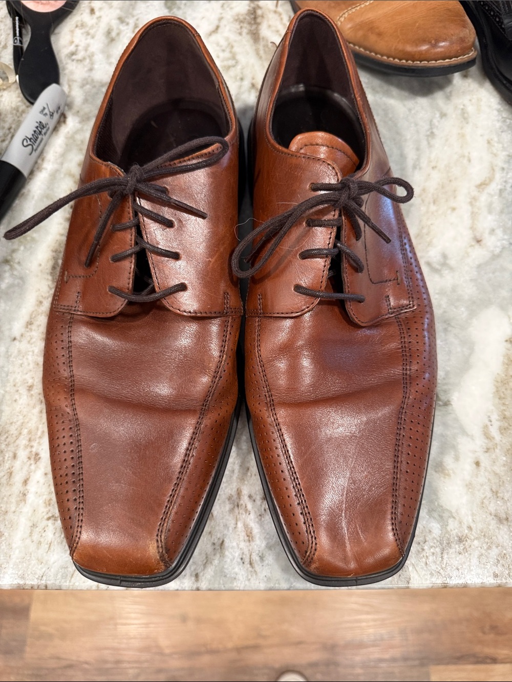 Ecco Men's Cognac Brown Leather Lace-Up Oxfords